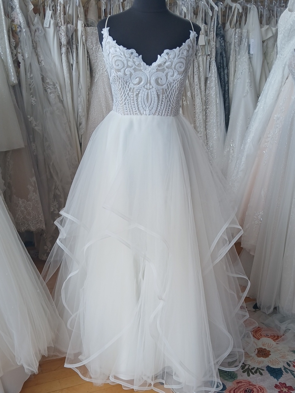 Hayley Paige Wedding Gown Size 20